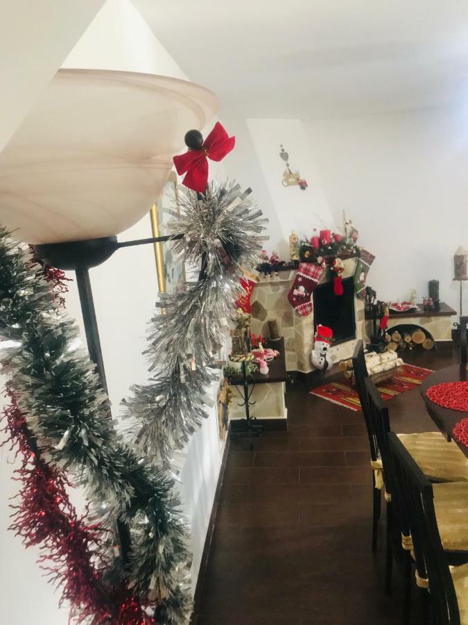 Casa Csiki Villa Rîşnov Kültér fotó
